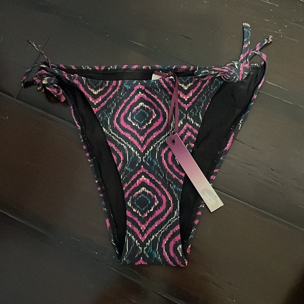 Luxury swim Syla by Silvie Cache string bikini bottom  size III